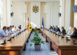 Правительство и представители сельхозассоциаций будут вместе искать выход из положения
