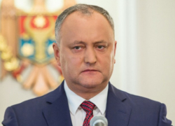 Оппозиция против социальных благ - вот что сказал президенту глава КС