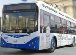 В Кишиневе можно прокатиться на туристическом троллейбусе за 30 леев