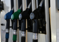 С 1 января повысятся акцизы на дизельное топливо и бензин
