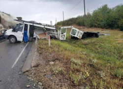 В Сынжерейском районе трезвый водитель микроавтобуса Ford спровоцировал столкновение с пьяным шофером Chrysler