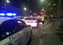 Пьяный водитель пытался дать взятку полицейскому