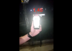 Двое мужчин решили прокатиться за рулем автомобиля в алкогольной коме