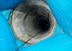 Жуткие подробности: получившего тяжелое ранение 7-летнего мальчика живым сбросили в колодец в Теленештском районе