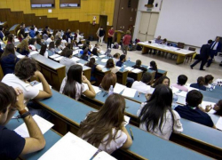 Из года в год студентов все меньше - люди отказываются учиться в Молдове