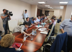 Стало известно, о чем договорились депутаты Блока «АКУМ» и ПСРМ