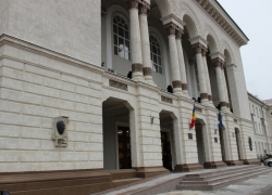 Прокуроры тоже хотят зарплату в 50 тыс. как и у министров