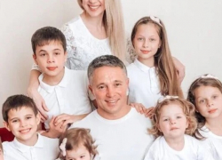 Жена Теодора Кырнаца в восьмой раз стала мамой