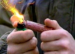 Взорвавшаяся петарда оторвала конечность мальчика в Штефан-Водском районе