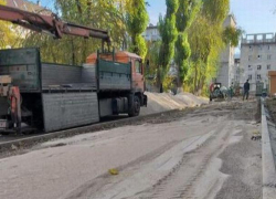 На Ботанике началось обустройство парковочных площадок