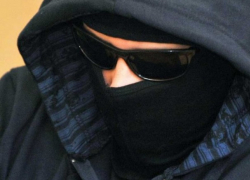 В Теленештах человек в капюшоне забрал у фармацевта все драгоценности