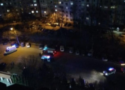 Паника на Чеканах - неизвестный сообщил о заложенной в ресторан бомбе, район оцеплен