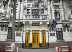 ВСП решила прекратить рассмотрение иска Санду к Додону