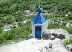 Настоятель монастыря в Сахарне пролил свет на личность утонувшей в купели женщины - её убил собственный сын