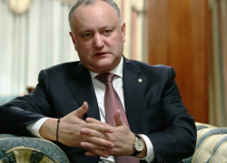 Додон: попытки Санду отменить режим ЧП - стремление ввергнуть Молдову в хаос