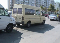 Авария с участием двух маршруток произошла на Рышкановке: пострадали пять человек