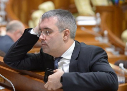 Сырбу «попросили вон» с заседания Высшего Совета Безопасности