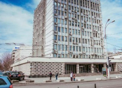 На зарплаты в Нацбанке потратили 7,5 млн долларов. В 2 раза больше, чем в Беларуси
