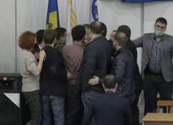 Одинцов объяснился за цирк на заседании Мунсовета