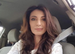 Без дипломатического паспорта осталась известная телеведущая Анжела Гонца  