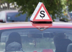 Деятельность автошкол в Молдове ужесточат