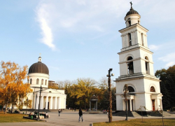 Митрополия Молдовы лишила сана еще шестерых священников за переход в румынскую Церковь 