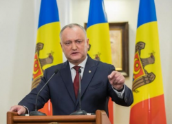 Игорь Додон намерен объявить унионизм вне закона