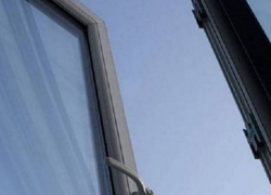 Трехлетний ребенок из Молдовы погиб в Германии, выпав из окна