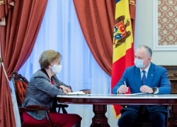 Додон подписал два важных закона и готовит обращение к гражданам