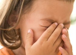 Маньяк-извращенец надругался над украинской девочкой на глазах ее младшего брата