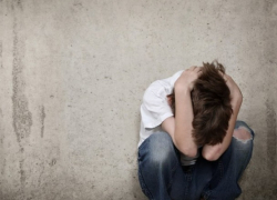 Приговорен к 17 годам: педофил заманивал 14-летнего сироту дорогими подарками