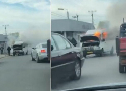 ЧП в столице - загорелась маршрутка, обслуживающая рейс 121, потребовалась помощь пожарных