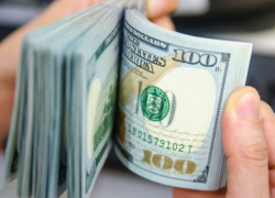 Реплика о миллиарде - этими деньгами хотят подкупить депутатов, заявили в ПСРМ