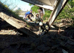 В Вулканештах спасли мужчину, на которого обрушилась стена разрушенного дома