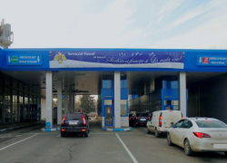 Прокуроры потребуют ареста задержанных в результате таможенных обысков