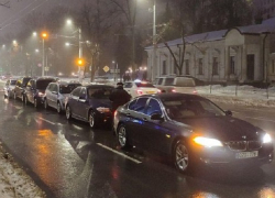 «Новый рекорд»: в центре Кишинева «паровозиком» столкнулись семь автомобилей