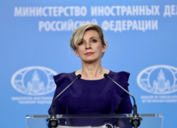 Захарова призвала ЕС не вмешиваться во внутренние дела Молдовы