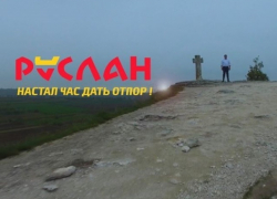 Очередной политик возвращается с обещаниями. Узнайте его имя!