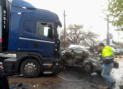 Гражданин Молдовы погиб в аварии с грузовиком в Румынии