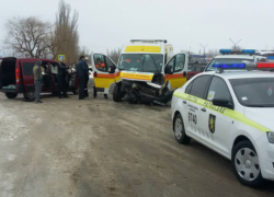 В воскресной аварии со "скорой" пострадали 4 человека