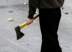 В России гражданин Молдовы напал с топором на семью