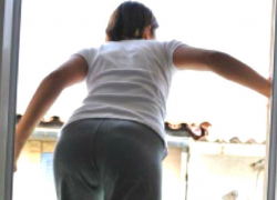 Женщина и ее любовник рухнули с балкона чужой квартиры в Рыбнице