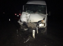  Микроавтобус Mercedes сбил насмерть 53-летнюю женщину под Яловенами 