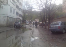 На Ботанике мужчина разбился насмерть, выпав из окна многоэтажки