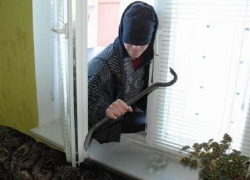 Банда напала на детский сад со спящими охранниками в Кишиневе