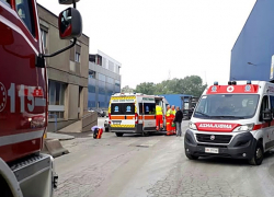 Рабочий из Молдовы получил тяжелейшие ожоги на заводе в Италии из-за раскаленной жидкой стали 