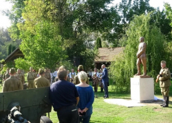 Памятник маршалу, освобождавшему Молдову, открыли в Словакии