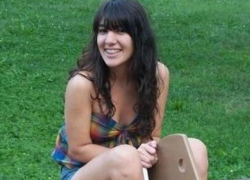 Экстремальным сексом с учеником занималась «популярная» замужняя брюнетка