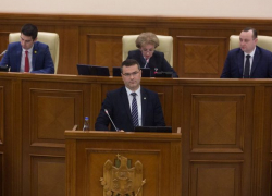 Депутаты отклонили выдвинутый «акумовцами» вотум недоверия министру экономики 