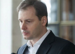 Экс-депутат назвал сумму, за которую его пытался "купить" Владимир Плахотнюк